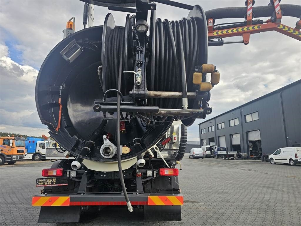 Volvo WUKO ADR ROLBA FOR CLEANING CHANNELS COMBI - Коммунальная/ Специальная техника: фото 5 Volvo WUKO ADR ROLBA FOR CLEANING CHANNELS COMBI - Коммунальная/ Специальная техника: фото 5