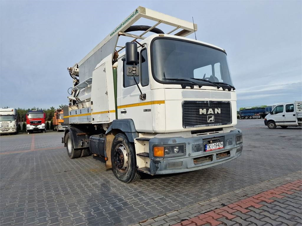 MAN WUKO MORO KOMBI FOR CHANNEL CLEANING - Ассенизатор: фото 2 MAN WUKO MORO KOMBI FOR CHANNEL CLEANING - Ассенизатор: фото 2