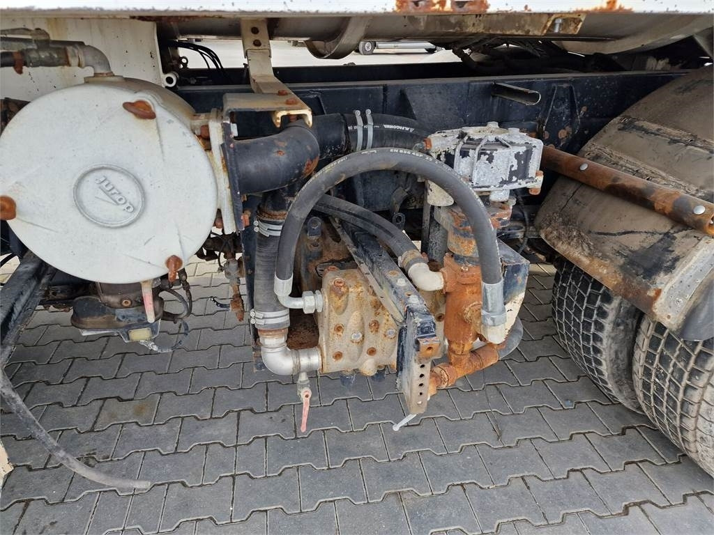 Ассенизатор MAN WUKO MORO KOMBI FOR CHANNEL CLEANING: фото 11 Ассенизатор MAN WUKO MORO KOMBI FOR CHANNEL CLEANING: фото 11