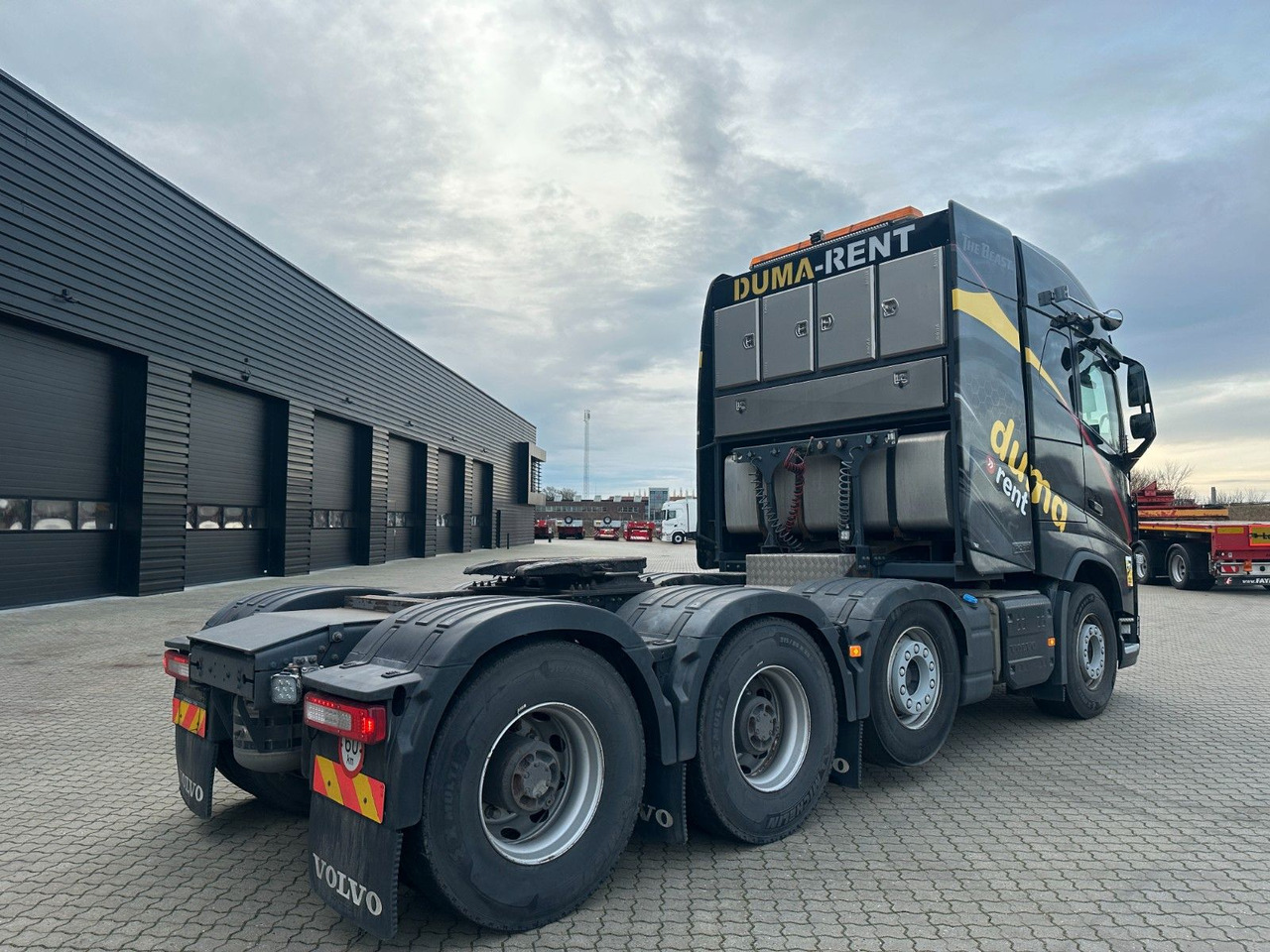 Volvo FH16 750 8x4 250 to. - Тягач: фото 3 Volvo FH16 750 8x4 250 to. - Тягач: фото 3