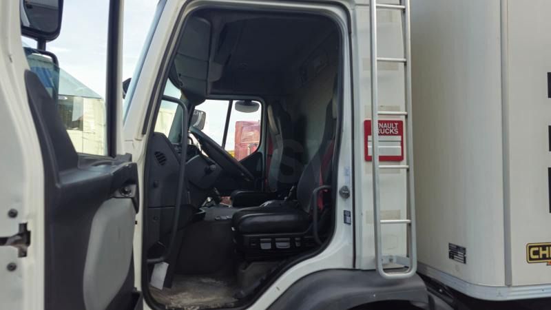 Рефрижератор Renault D WIDE (LOCATION / RENT): фото 15 Рефрижератор Renault D WIDE (LOCATION / RENT): фото 15