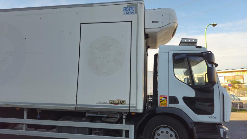 Renault Premium 270 DXI - Рефрижератор: фото 4 Renault Premium 270 DXI - Рефрижератор: фото 4