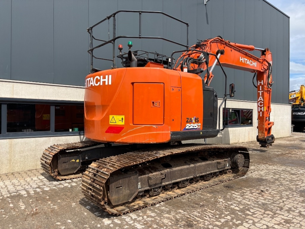 Hitachi ZX 225 US LC-6 - ZX225USLC - ZX 225 USLC - Гусеничный экскаватор: фото 5 Hitachi ZX 225 US LC-6 - ZX225USLC - ZX 225 USLC - Гусеничный экскаватор: фото 5
