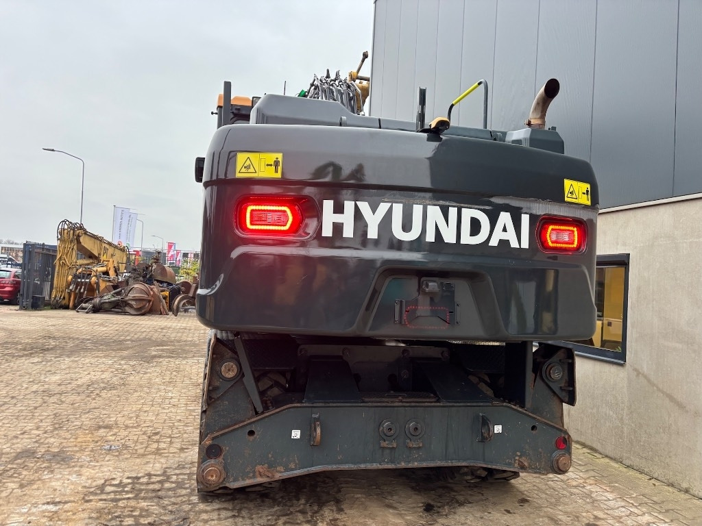 Hyundai HW 210 A - HW210 - R210W - HW180 - Колёсный экскаватор: фото 4 Hyundai HW 210 A - HW210 - R210W - HW180 - Колёсный экскаватор: фото 4