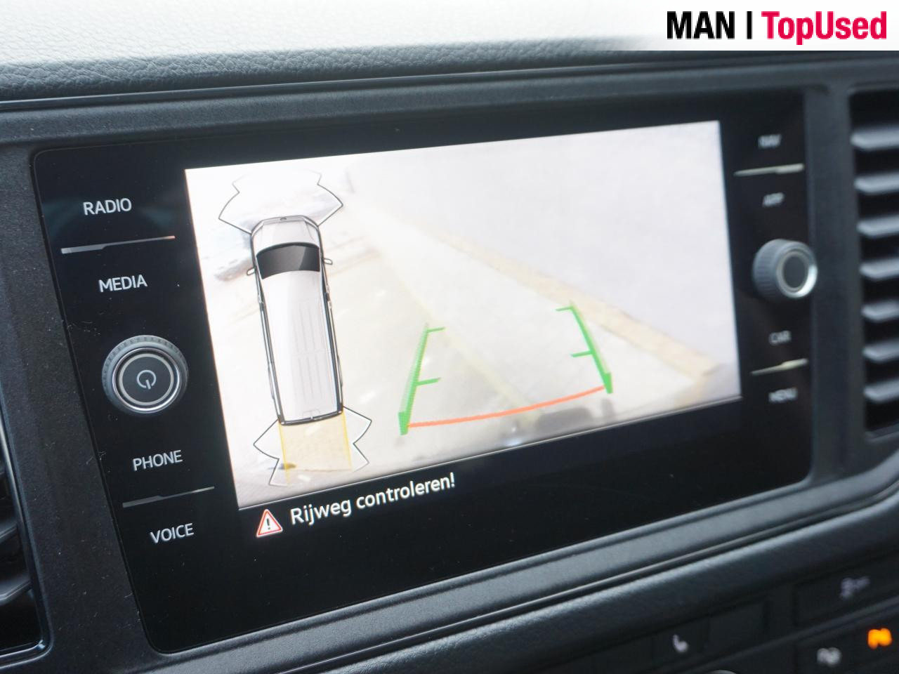 VOLKSWAGEN Crafter 35 2.0 TDI Indium Grey 177PK L3H3 - Цельнометаллический фургон: фото 5 VOLKSWAGEN Crafter 35 2.0 TDI Indium Grey 177PK L3H3 - Цельнометаллический фургон: фото 5