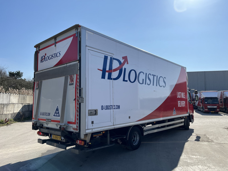 DAF LF 210 FA / 12 Ton / 354 dkm / Box / Laadklep / NL Truck - Грузовик с закрытым кузовом: фото 2 DAF LF 210 FA / 12 Ton / 354 dkm / Box / Laadklep / NL Truck - Грузовик с закрытым кузовом: фото 2