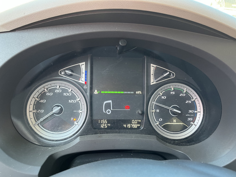 DAF LF 210 FA / 12 Ton / 419 dkm / Koffer / LBW 1500 kg / NL LKW - Грузовик с закрытым кузовом: фото 4 DAF LF 210 FA / 12 Ton / 419 dkm / Koffer / LBW 1500 kg / NL LKW - Грузовик с закрытым кузовом: фото 4