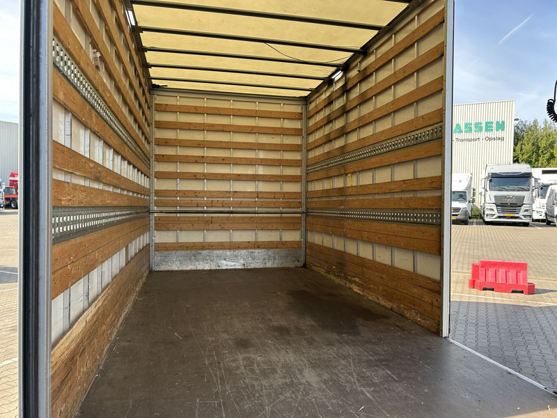 Малотоннажный фургон Ford Transit 2.0 TDCI Trend RWD / Box / Loadlift / Full Options: фото 9 Малотоннажный фургон Ford Transit 2.0 TDCI Trend RWD / Box / Loadlift / Full Options: фото 9