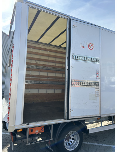 Малотоннажный фургон Ford Transit 2.0 TDCI Trend RWD / Box / Loadlift / Full Options: фото 10 Малотоннажный фургон Ford Transit 2.0 TDCI Trend RWD / Box / Loadlift / Full Options: фото 10