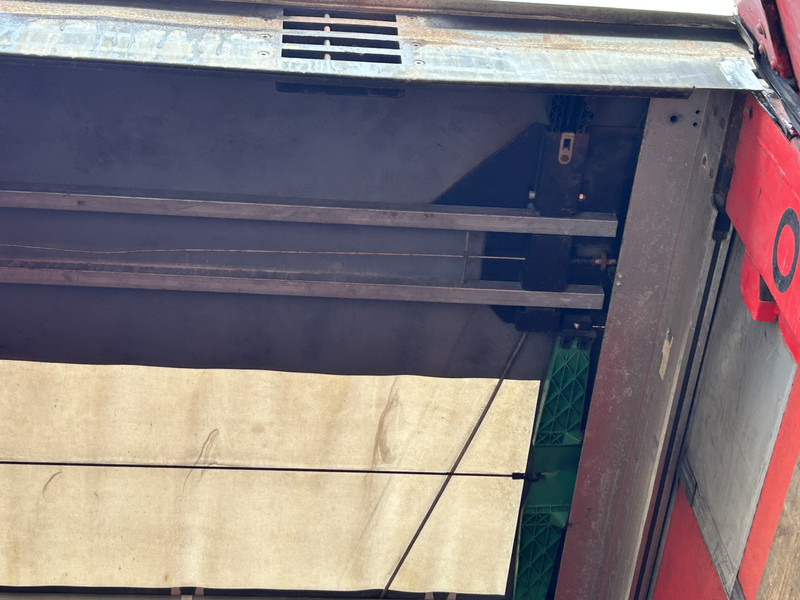 Krone Profi Liner / Mega / Pritsch - Plane / BPW Trommel / NL Aufligger - Тентованный полуприцеп: фото 4 Krone Profi Liner / Mega / Pritsch - Plane / BPW Trommel / NL Aufligger - Тентованный полуприцеп: фото 4