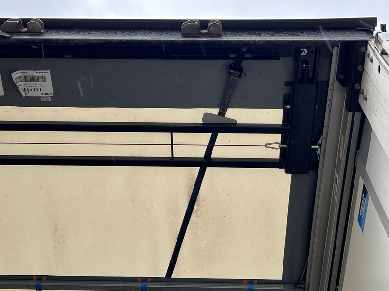 Krone Profi Liner / Schuifzeil / Schuifdak / 3 as / APK TUV 06-25 - Тентованный полуприцеп: фото 4 Krone Profi Liner / Schuifzeil / Schuifdak / 3 as / APK TUV 06-25 - Тентованный полуприцеп: фото 4