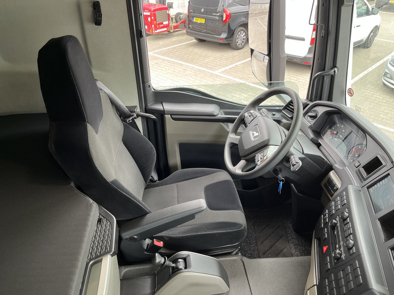 MAN TGM 18.250 TN / 18 Ton / 2023 / Box 7.5 mtr / Laadklep 2000 kg - Грузовик с закрытым кузовом: фото 3 MAN TGM 18.250 TN / 18 Ton / 2023 / Box 7.5 mtr / Laadklep 2000 kg - Грузовик с закрытым кузовом: фото 3