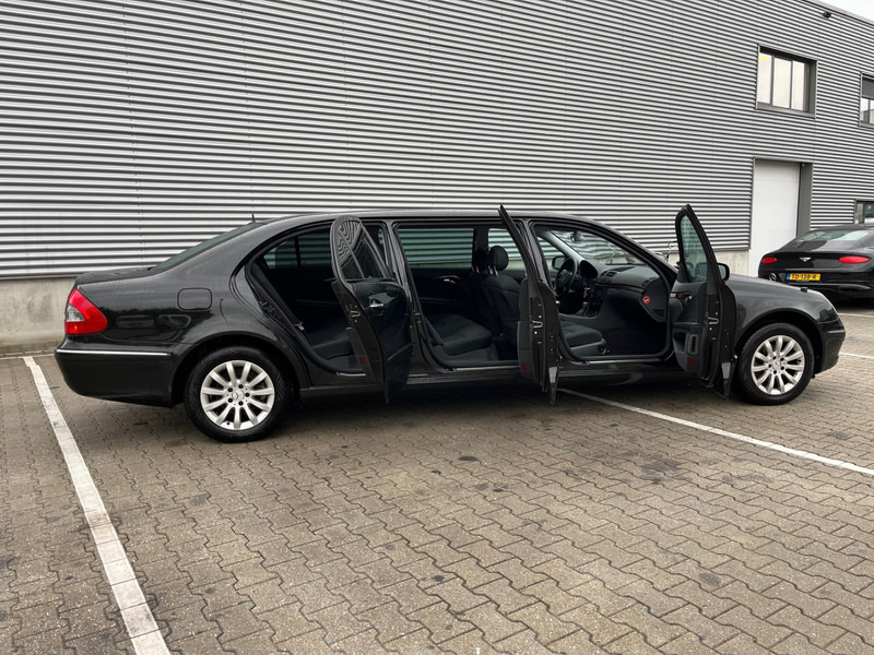 Mercedes-Benz E-Klasse / Limousine / 240 Avantgarde / 4-Matic / 8-pers / APK/TUV 09-2026 / - Седан: фото 3 Mercedes-Benz E-Klasse / Limousine / 240 Avantgarde / 4-Matic / 8-pers / APK/TUV 09-2026 / - Седан: фото 3