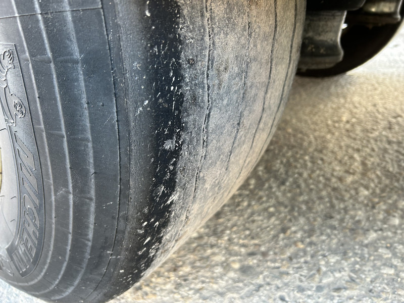 Тентованный полуприцеп Pacton T3-011 / Curtainside Trailer / SAF Drum / APK TUV 03-26: фото 9 Тентованный полуприцеп Pacton T3-011 / Curtainside Trailer / SAF Drum / APK TUV 03-26: фото 9