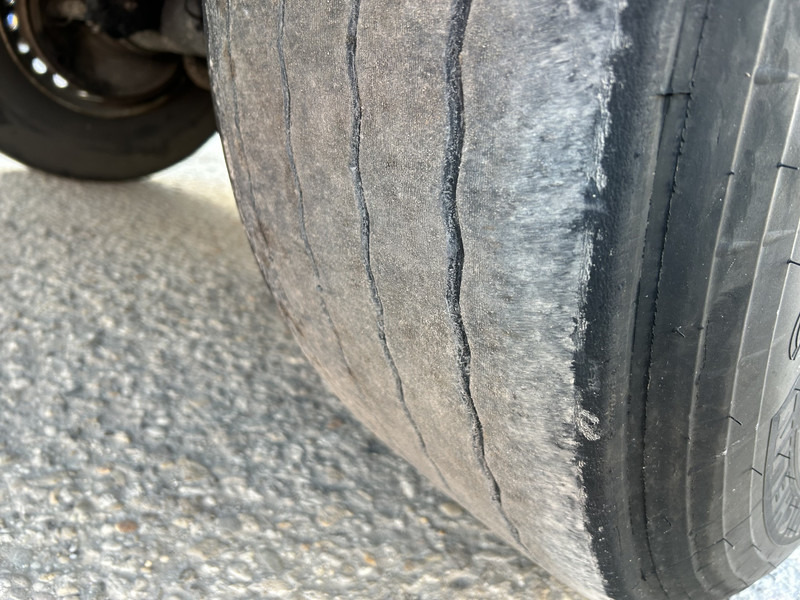 Тентованный полуприцеп Pacton T3-011 / Curtainside Trailer / SAF Drum / APK TUV 03-26: фото 11 Тентованный полуприцеп Pacton T3-011 / Curtainside Trailer / SAF Drum / APK TUV 03-26: фото 11