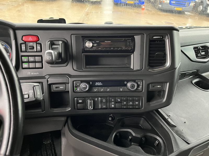 Scania R410 Highline / BDF Box + Wecon AWZ 218 / BDF Box / 448 dkm / NL Truck + Trailer - Грузовик с закрытым кузовом: фото 5 Scania R410 Highline / BDF Box + Wecon AWZ 218 / BDF Box / 448 dkm / NL Truck + Trailer - Грузовик с закрытым кузовом: фото 5