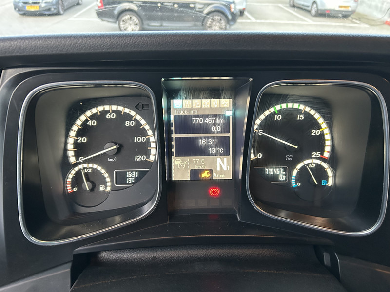 Mercedes-Benz Actros 1842 Bigspace / 770 dkm / Mega / New Tacho / Stand Klima / 2 Tanks - Тягач: фото 4 Mercedes-Benz Actros 1842 Bigspace / 770 dkm / Mega / New Tacho / Stand Klima / 2 Tanks - Тягач: фото 4