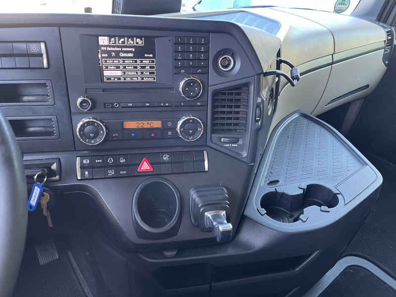Mercedes-Benz Actros 1842 Streamspace / 838 dkm / 2 Tanks / NL Truck - Тягач: фото 5 Mercedes-Benz Actros 1842 Streamspace / 838 dkm / 2 Tanks / NL Truck - Тягач: фото 5