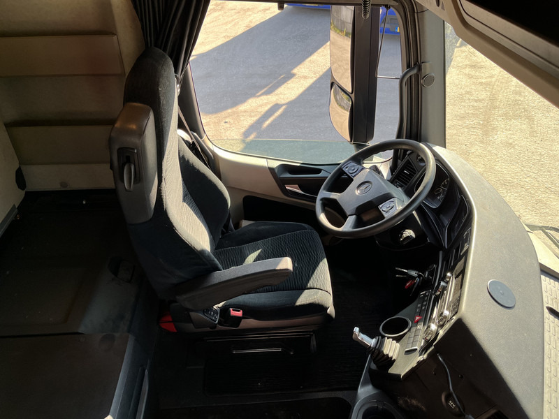 Mercedes-Benz Actros 1842 Streamspace / 842 dkm / 2 Tanks / NL Truck - Тягач: фото 3 Mercedes-Benz Actros 1842 Streamspace / 842 dkm / 2 Tanks / NL Truck - Тягач: фото 3