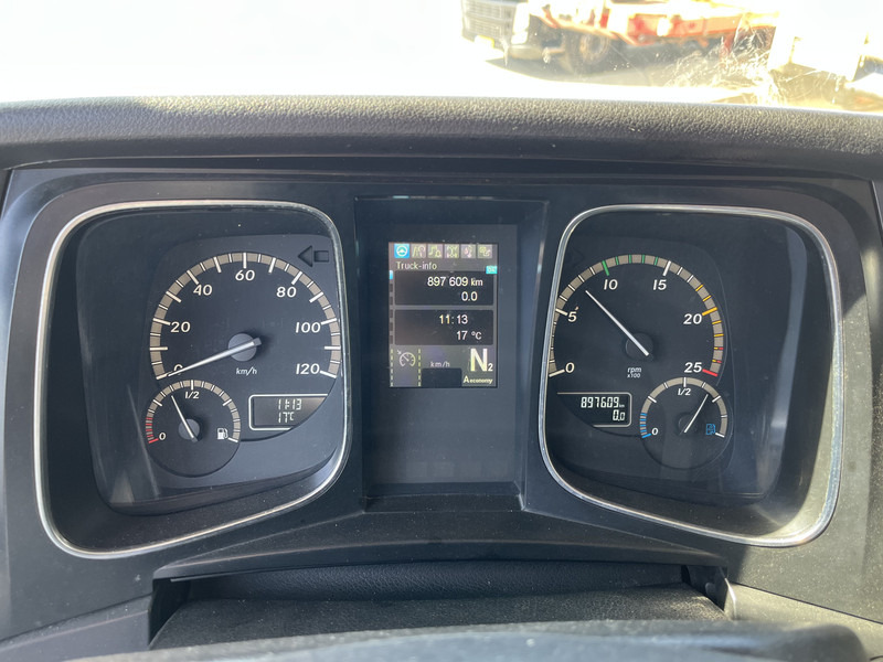 Mercedes-Benz Actros 1842 Streamspace / 897 dkm / 2 Tanks / NL Truck - Тягач: фото 4 Mercedes-Benz Actros 1842 Streamspace / 897 dkm / 2 Tanks / NL Truck - Тягач: фото 4