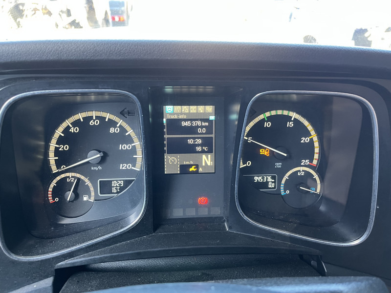 Mercedes-Benz Actros 1842 Streamspace / 945 dkm / 2 Tanks / NL Truck - Тягач: фото 4 Mercedes-Benz Actros 1842 Streamspace / 945 dkm / 2 Tanks / NL Truck - Тягач: фото 4