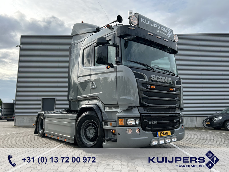 Scania R520 V8 / Showtruck / Buffl Special Interior / Vol Lucht / Retarder - Тягач: фото 1 Scania R520 V8 / Showtruck / Buffl Special Interior / Vol Lucht / Retarder - Тягач: фото 1