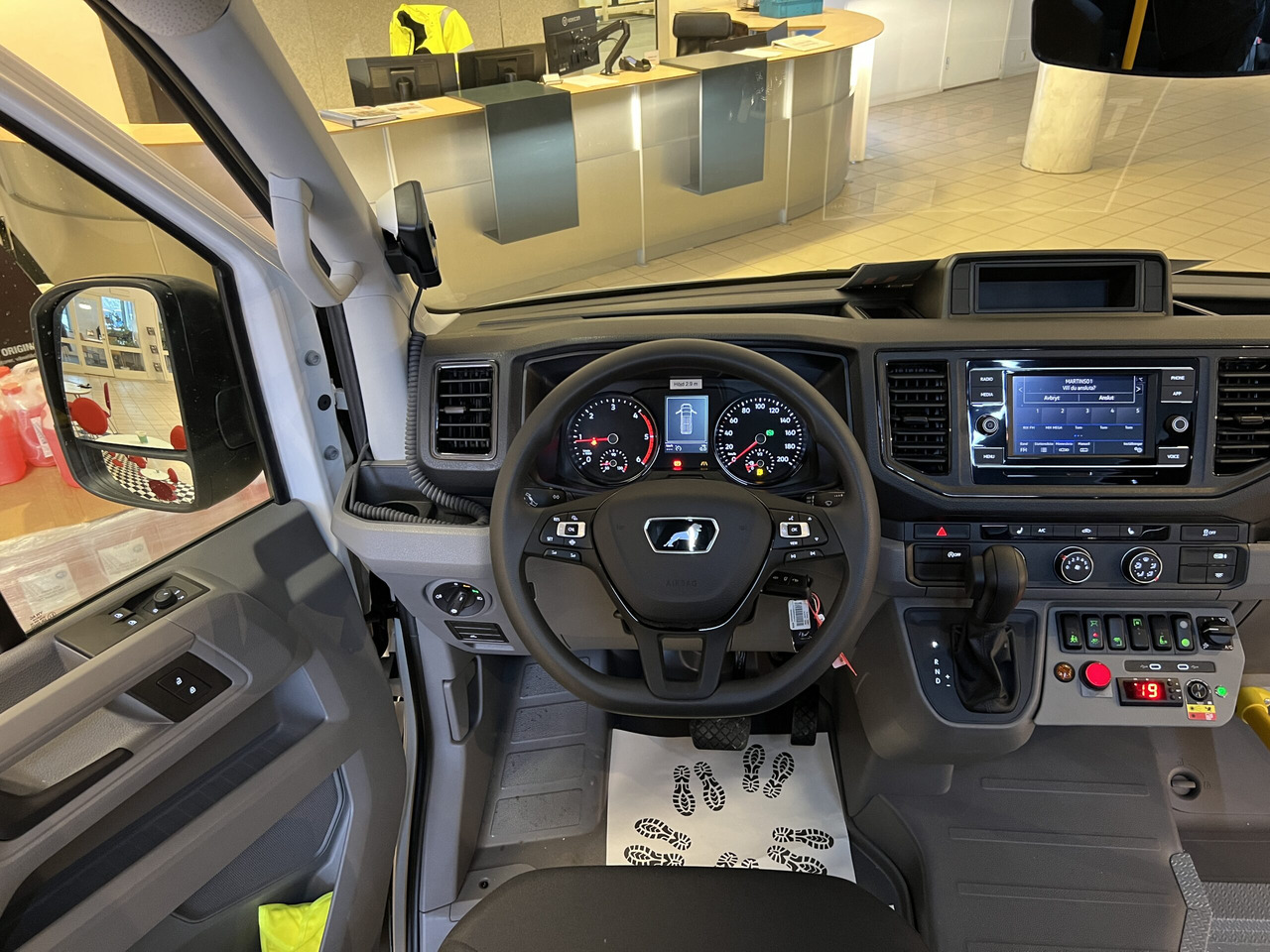 Микроавтобус, Пассажирский фургон MAN TGE 6.160 Intercity: фото 17