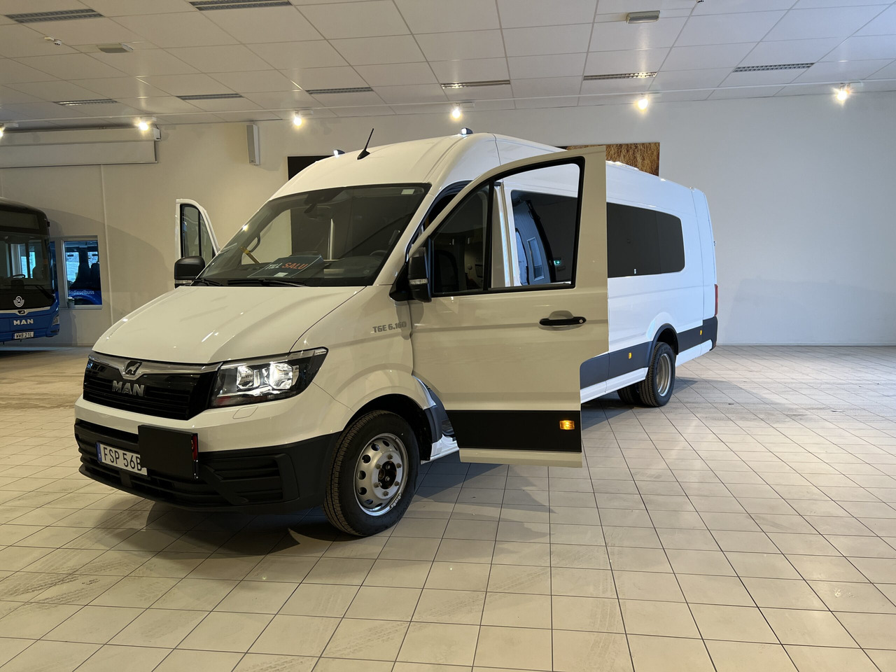 Микроавтобус, Пассажирский фургон MAN TGE 6.160 Intercity: фото 7
