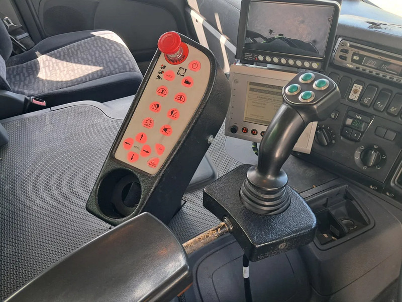Scania P 280 B 6X2*4 - Мусоровоз: фото 5 Scania P 280 B 6X2*4 - Мусоровоз: фото 5