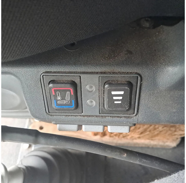 Schmidt CLEANGO 500 CLEANGO 500 - Подметально-уборочная машина: фото 5 Schmidt CLEANGO 500 CLEANGO 500 - Подметально-уборочная машина: фото 5