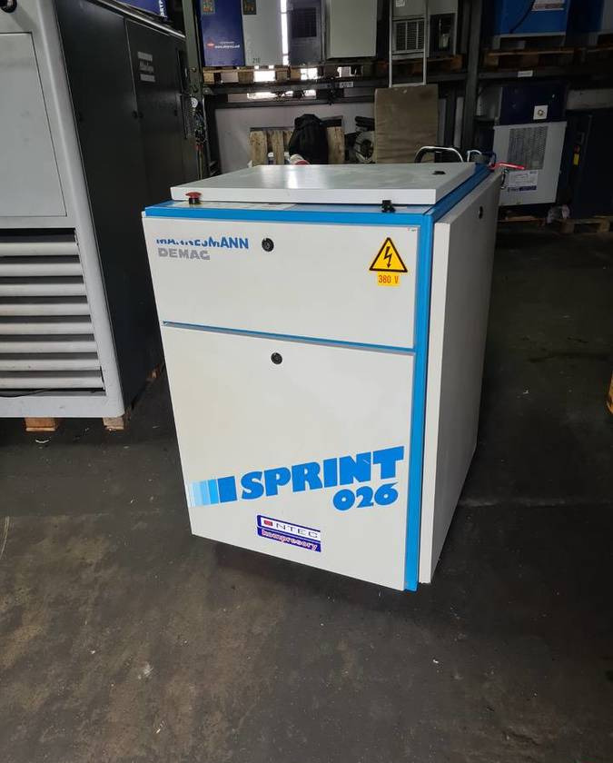 Kompresor śrubowy Demag Sprint 026, 15 kw - Воздушный компрессор: фото 2 Kompresor śrubowy Demag Sprint 026, 15 kw - Воздушный компрессор: фото 2