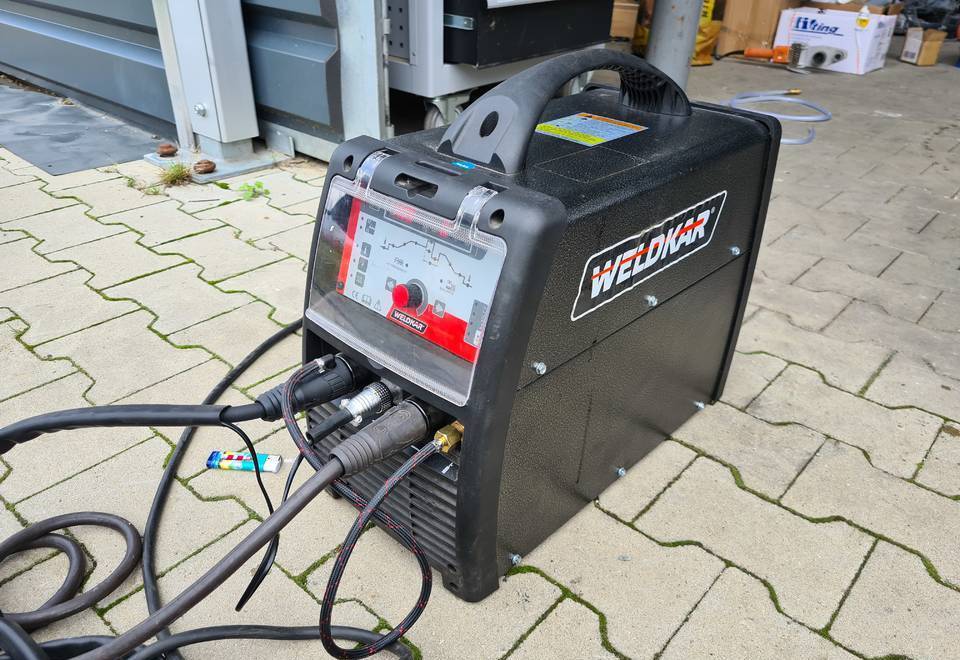 Spawarka Tig WELDKAR WK 2025 AC/DC Puls, 200A - Сварочное оборудование: фото 4 Spawarka Tig WELDKAR WK 2025 AC/DC Puls, 200A - Сварочное оборудование: фото 4