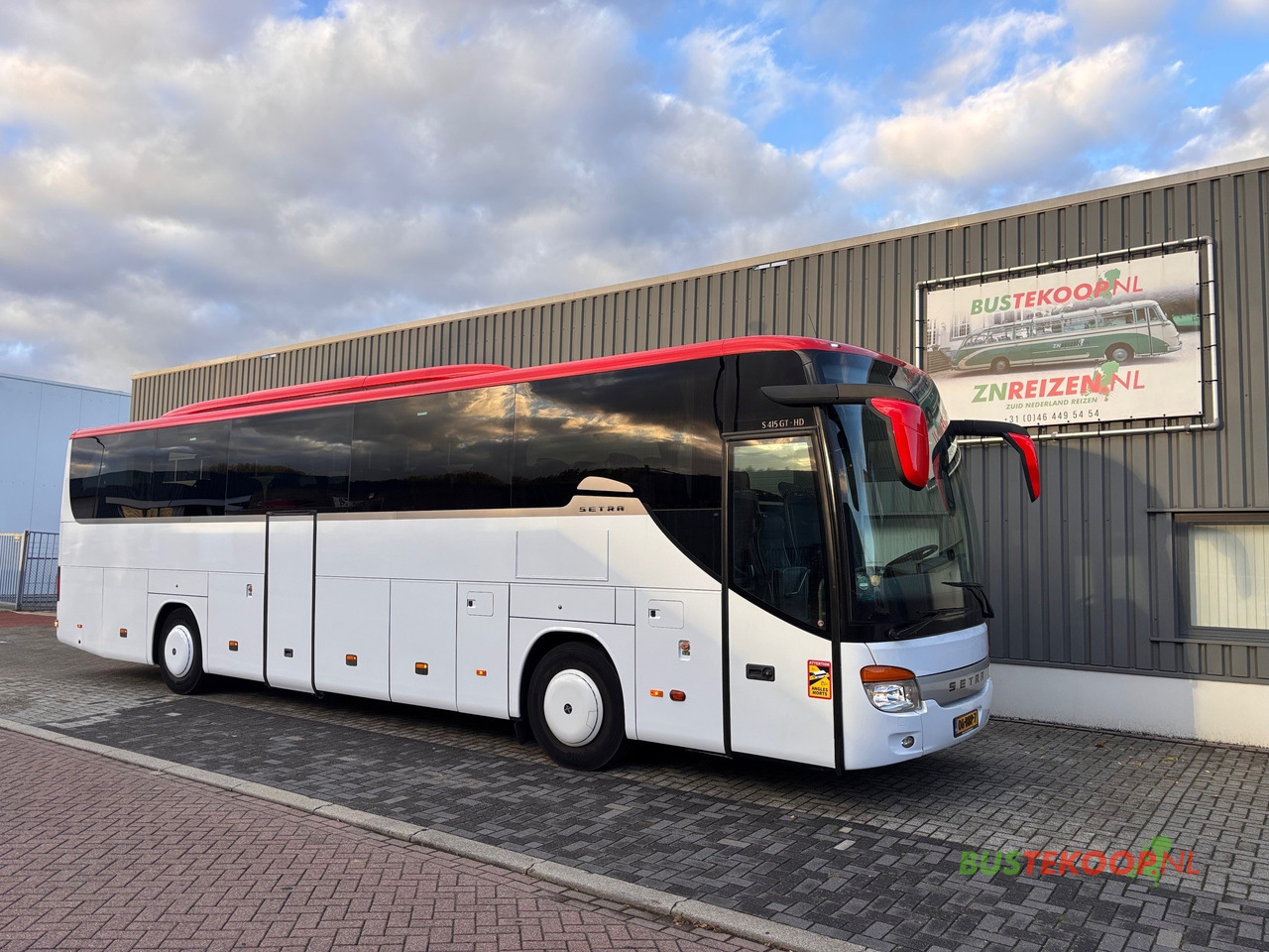 SETRA S 415GT-HD - Туристический автобус: фото 1 SETRA S 415GT-HD - Туристический автобус: фото 1