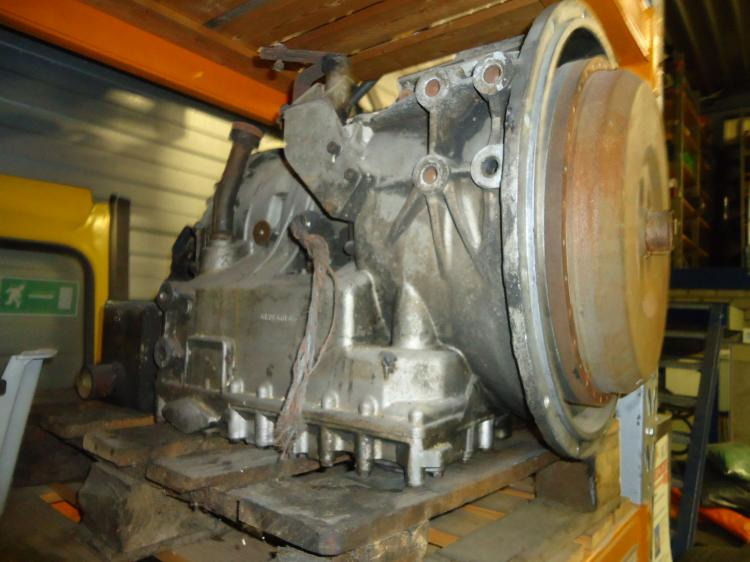 ZF 4HP500 automaatbak uit een DAF Den Oudsten MB200 - Коробка передач: фото 1 ZF 4HP500 automaatbak uit een DAF Den Oudsten MB200 - Коробка передач: фото 1
