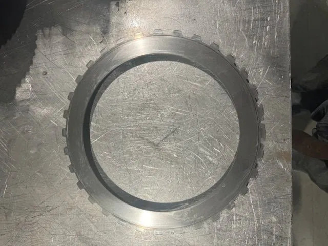Volvo Pressure plate, PT1560, 1860, 1660, 1562, 1862, 1760,1761, 1761A, 1563, 1863, 1509, 2519, 2529, - Коробка передач: фото 1 Volvo Pressure plate, PT1560, 1860, 1660, 1562, 1862, 1760,1761, 1761A, 1563, 1863, 1509, 2519, 2529, - Коробка передач: фото 1