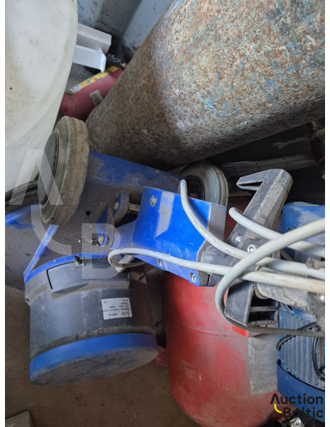 Alto Spin 43 - Грузовик-цистерна, Электрогрузовик: фото 5 Alto Spin 43 - Грузовик-цистерна, Электрогрузовик: фото 5