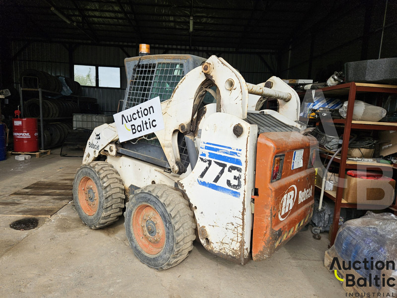 Bobcat 773 - Мини-погрузчик с бортовым поворотом: фото 3 Bobcat 773 - Мини-погрузчик с бортовым поворотом: фото 3