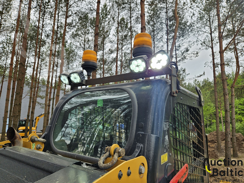 Мини-погрузчик с бортовым поворотом Caterpillar 236 D: фото 10