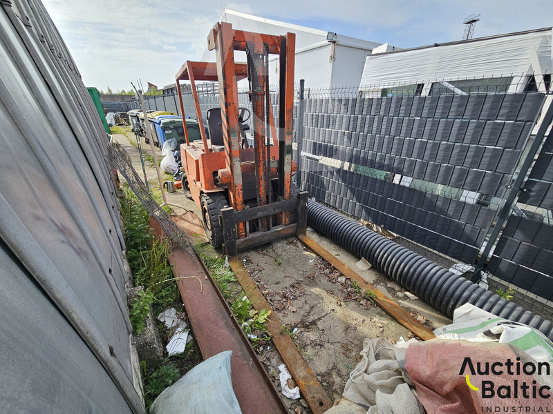 FORKLIFT - Вилочный погрузчик: фото 2 FORKLIFT - Вилочный погрузчик: фото 2