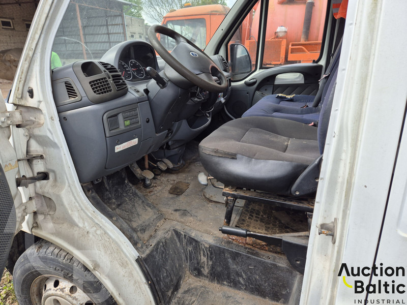 Fiat Ducato - Тентованный фургон: фото 5 Fiat Ducato - Тентованный фургон: фото 5