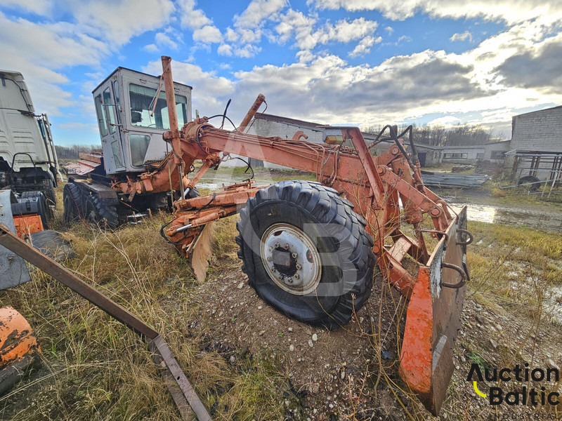 GRADER - Грейдер: фото 2 GRADER - Грейдер: фото 2