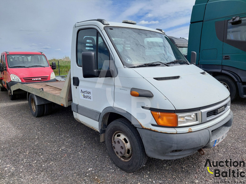 Iveco 35C 13 - Эвакуатор: фото 2 Iveco 35C 13 - Эвакуатор: фото 2