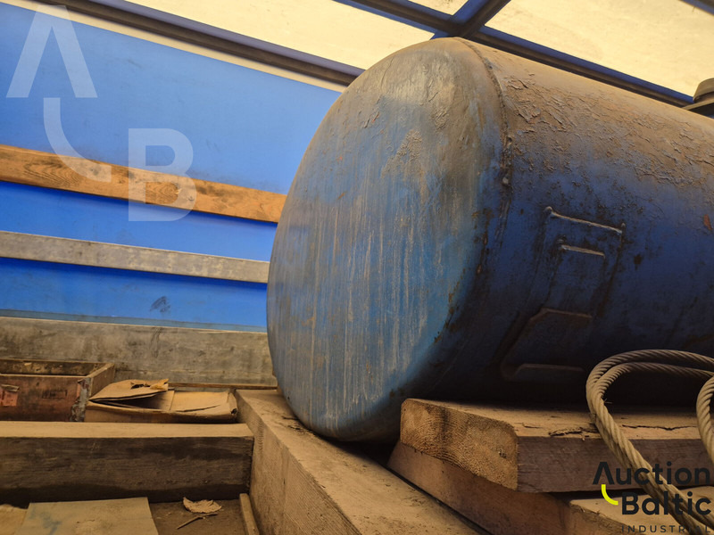 Iveco 65E10 - Тентованный грузовик: фото 5 Iveco 65E10 - Тентованный грузовик: фото 5