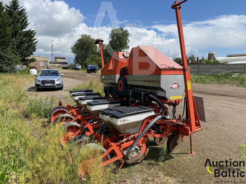 Kuhn Planter 2 - Сеялка точного высева: фото 4 Kuhn Planter 2 - Сеялка точного высева: фото 4