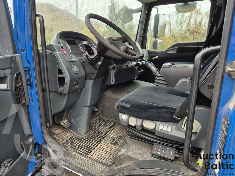 MAN TGL12.220 BL - Грузовик с закрытым кузовом: фото 5 MAN TGL12.220 BL - Грузовик с закрытым кузовом: фото 5