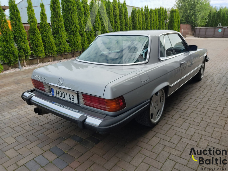 Mercedes-Benz 300-serie 380 SLC - Легковой автомобиль: фото 5 Mercedes-Benz 300-serie 380 SLC - Легковой автомобиль: фото 5