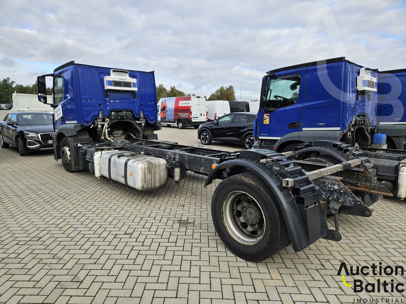 Mercedes-Benz Actros 1843 - Грузовик-шасси: фото 4 Mercedes-Benz Actros 1843 - Грузовик-шасси: фото 4