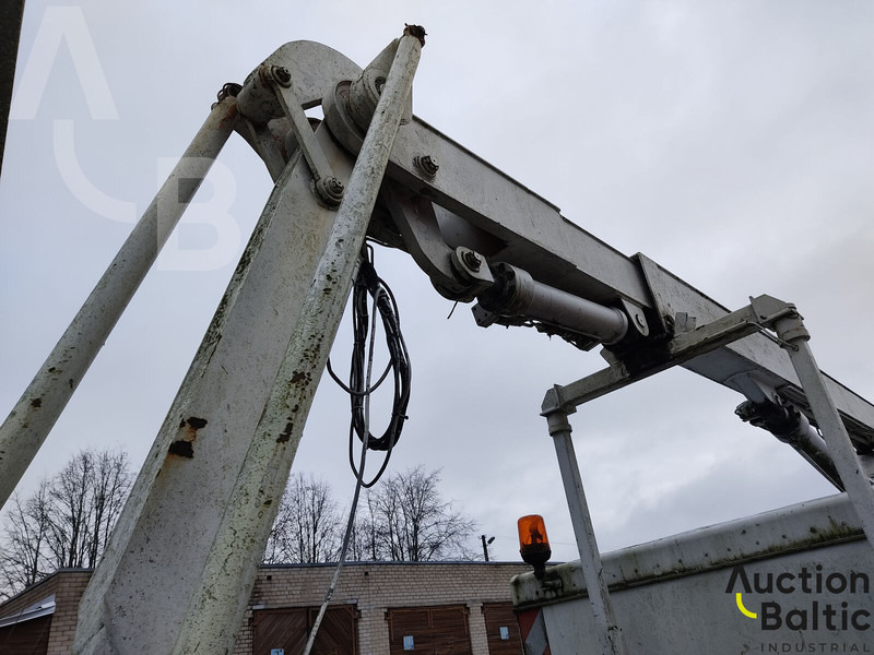 Грузовик с подъемником Mercedes-Benz Lako 911: фото 14 Грузовик с подъемником Mercedes-Benz Lako 911: фото 14