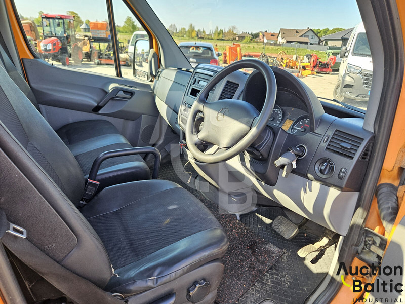 Mercedes-Benz Sprinter - Мусоровоз: фото 5 Mercedes-Benz Sprinter - Мусоровоз: фото 5