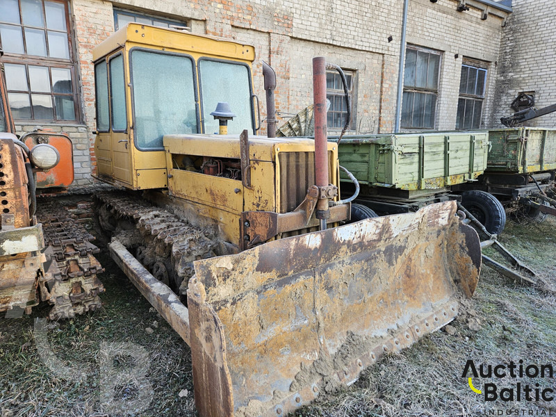 Onbekend DT-75 - Гусеничный трактор: фото 1 Onbekend DT-75 - Гусеничный трактор: фото 1